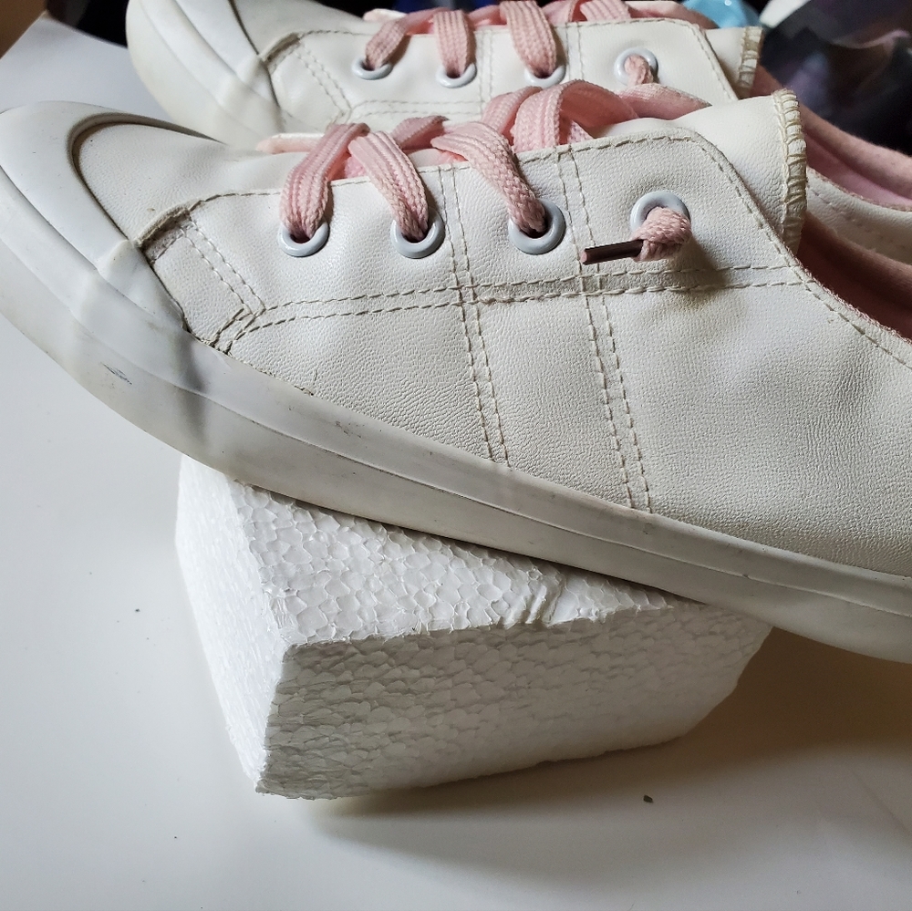 White Harper Canyon Sneakers